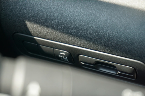 Citroën C3 Aircross 110PK Shine CAMERA | NAVI | CRUISE | PDC V+A | 17'LMV | 4S BAND!
