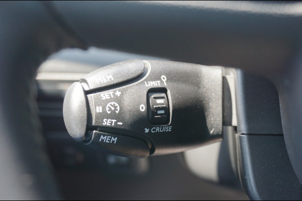 Citroën C3 Aircross 110PK Shine CAMERA | NAVI | CRUISE | PDC V+A | 17'LMV | 4S BAND!