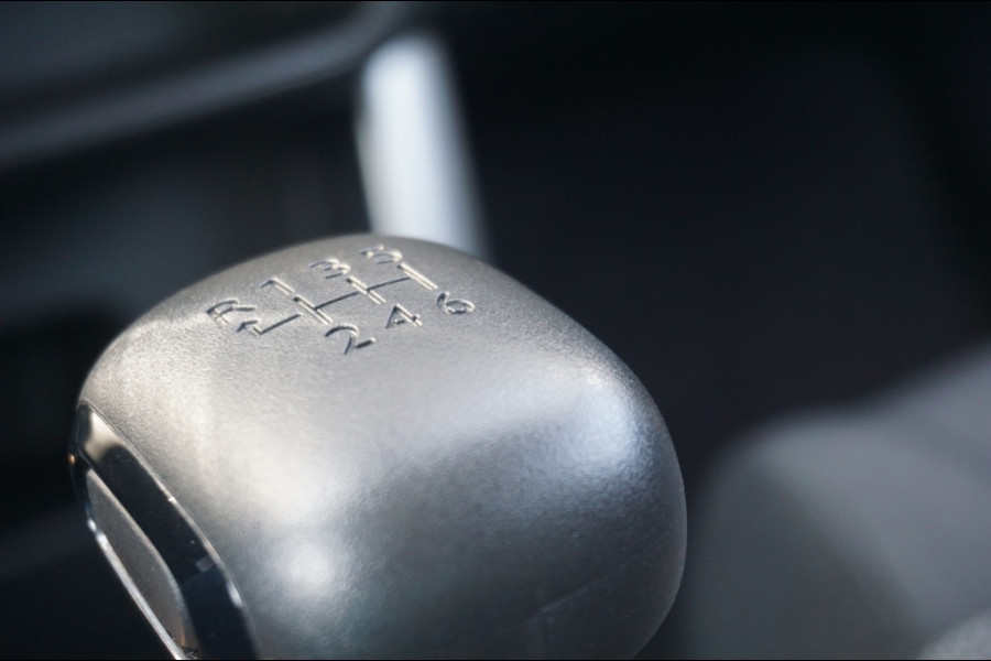 Citroën C3 Aircross 110PK Shine CAMERA | NAVI | CRUISE | PDC V+A | 17'LMV | 4S BAND!