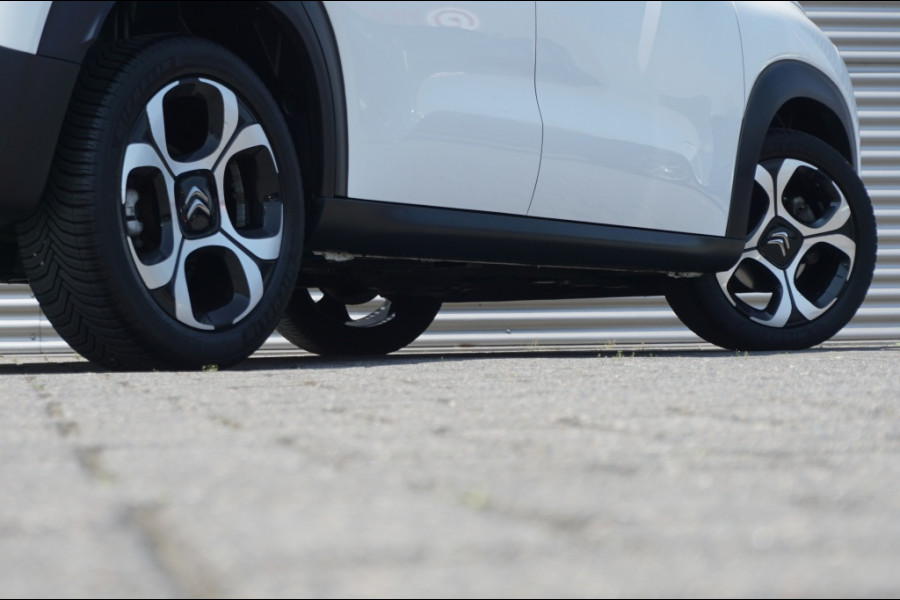 Citroën C3 Aircross 110PK Shine CAMERA | NAVI | CRUISE | PDC V+A | 17'LMV | 4S BAND!