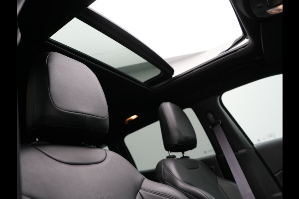 Jeep Compass 4xe 240 Plug-in Hybrid Electric S Dealer O.H PHEV | Panodak | Lederen Sportstoelen Memory & Ventilatie | Alpine Sound | Keyless | Camera | 19"L.M | Apple Carplay | Navi Full Map |