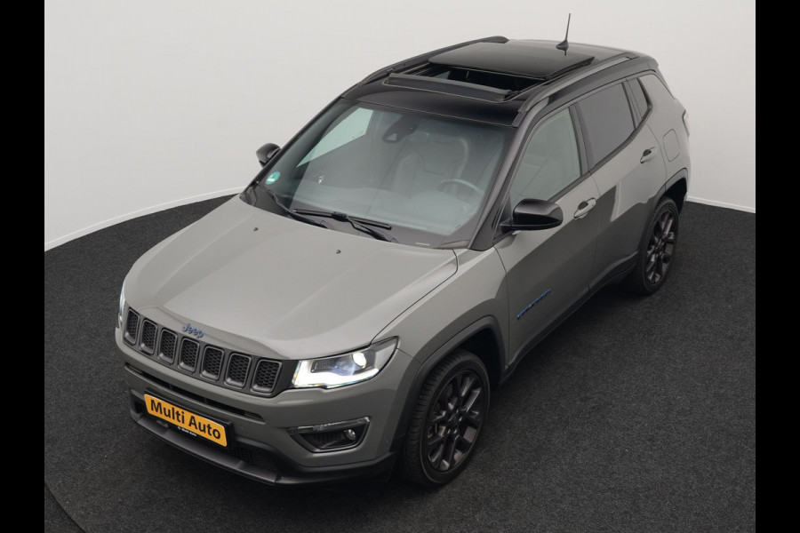 Jeep Compass 4xe 240 Plug-in Hybrid Electric S Dealer O.H PHEV | Panodak | Lederen Sportstoelen Memory & Ventilatie | Alpine Sound | Keyless | Camera | 19"L.M | Apple Carplay | Navi Full Map |