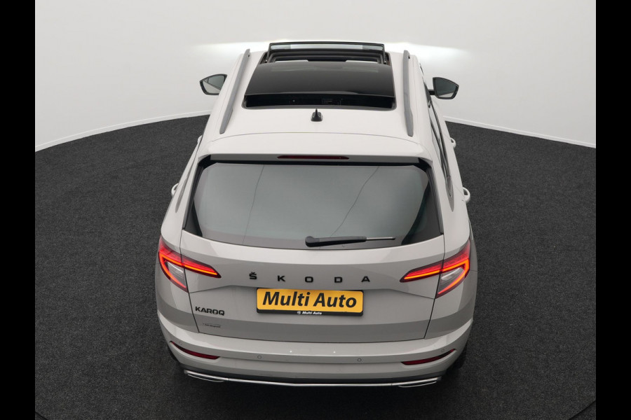 Škoda Karoq 1.5 TSI ACT Sportline 150pk DSG Dealer O.H | Panodak | Trekhaak af Fabriek | Adaptive Cruise | RS Sportstoelen Verwarmd | Camera | 19"L.M | Apple Carplay | Virtual | Keyless |
