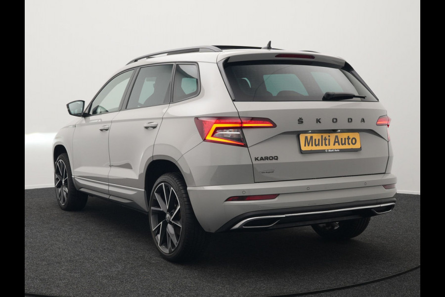 Škoda Karoq 1.5 TSI ACT Sportline 150pk DSG Dealer O.H | Panodak | Trekhaak af Fabriek | Adaptive Cruise | RS Sportstoelen Verwarmd | Camera | 19"L.M | Apple Carplay | Virtual | Keyless |