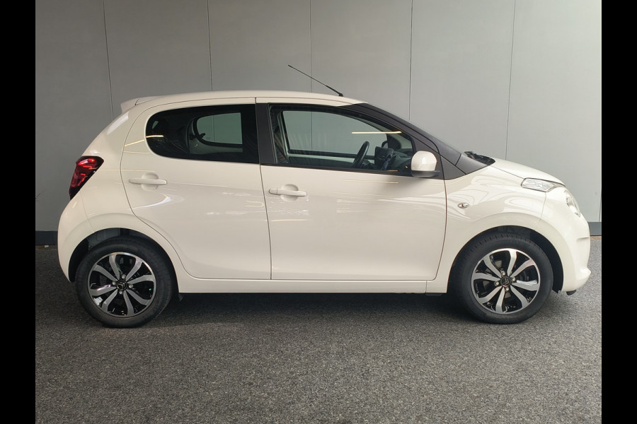 Citroën C1 1.0 VTi Shine AUTOMAAT Navi,Camera,Andriod/Apple, LMW uit 2019 Rijklaar + 12 maanden Bovag-garantie Henk Jongen Auto's in Helmond,  al 50 jaar service zoals 't hoort!