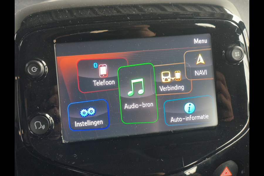 Citroën C1 1.0 VTi Shine AUTOMAAT Navi,Camera,Andriod/Apple, LMW uit 2019 Rijklaar + 12 maanden Bovag-garantie Henk Jongen Auto's in Helmond,  al 50 jaar service zoals 't hoort!