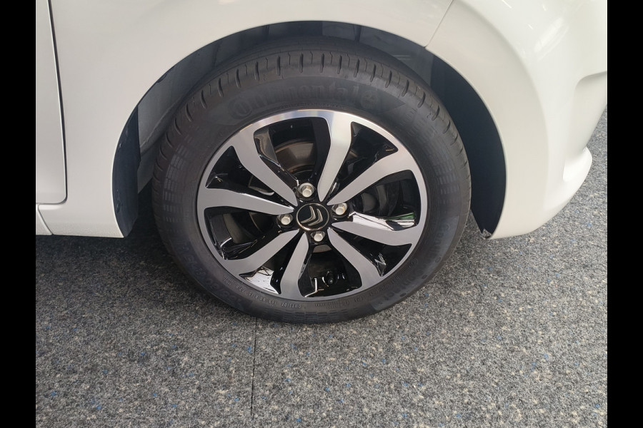 Citroën C1 1.0 VTi Shine AUTOMAAT Navi,Camera,Andriod/Apple, LMW uit 2019 Rijklaar + 12 maanden Bovag-garantie Henk Jongen Auto's in Helmond,  al 50 jaar service zoals 't hoort!
