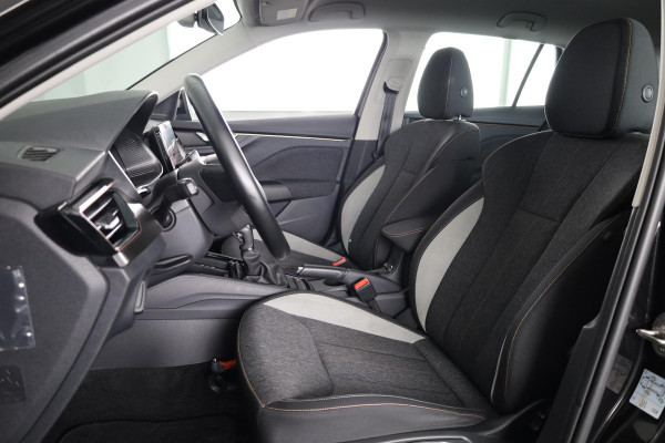 Škoda SCALA 1.0 TSI Business Edition 110pk Automaat | Navigatie | Verwarmbare voorstoelen | Parkeersensoren voor en achter | Apple carplay - Android Auto