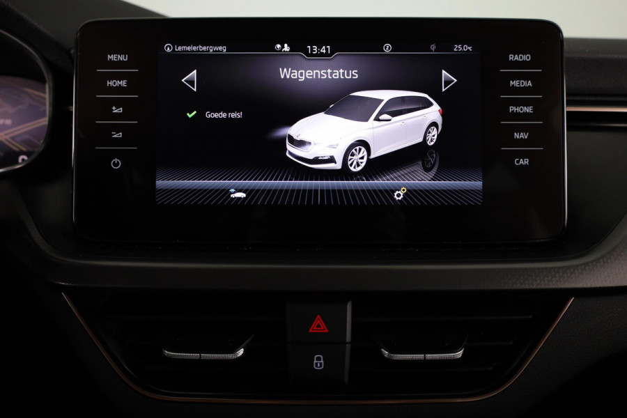 Škoda SCALA 1.0 TSI Business Edition 110pk Automaat | Navigatie | Verwarmbare voorstoelen | Parkeersensoren voor en achter | Apple carplay - Android Auto