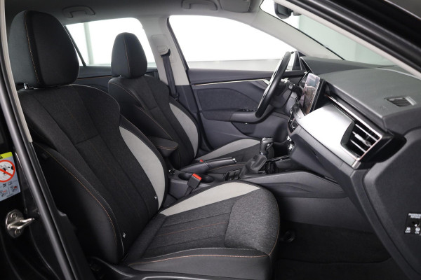 Škoda SCALA 1.0 TSI Business Edition 110pk Automaat | Navigatie | Verwarmbare voorstoelen | Parkeersensoren voor en achter | Apple carplay - Android Auto