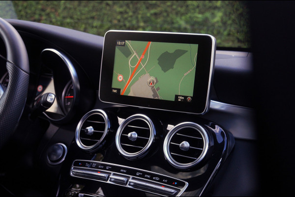 Mercedes-Benz GLC GLC 300 4M AMG line | Luchtvering Panorama Leder Burmester Dodehoek LED ILS
