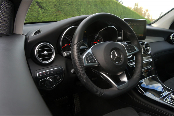 Mercedes-Benz GLC GLC 300 4M AMG line | Luchtvering Panorama Leder Burmester Dodehoek LED ILS