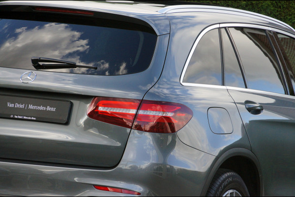 Mercedes-Benz GLC GLC 300 4M AMG line | Luchtvering Panorama Leder Burmester Dodehoek LED ILS