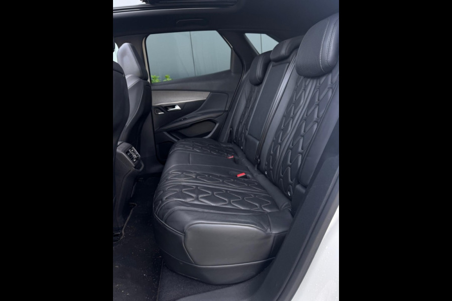 Peugeot 3008 1.6 HYbrid4 300 GT FULL PANO NAVI CLIMATE CAMERA SPORTVELGEN
