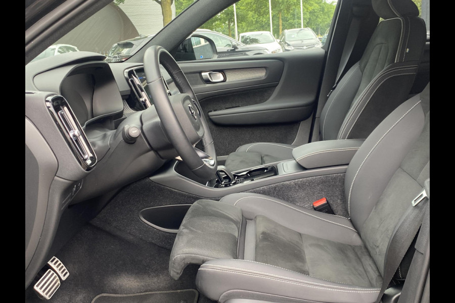 Volvo XC40 Recharge Plus STOEL + STUURVERWARMING | LEDER/ALCANTARA | RIJKLAAR INCL. 12 MND. BOVAGGARANTIE