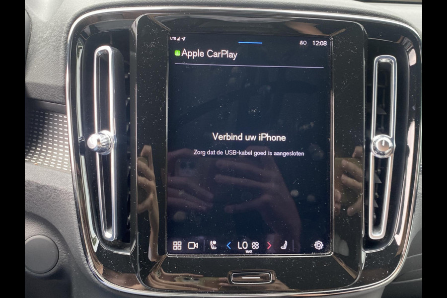 Volvo XC40 Recharge Plus STOEL + STUURVERWARMING | LEDER/ALCANTARA | RIJKLAAR INCL. 12 MND. BOVAGGARANTIE