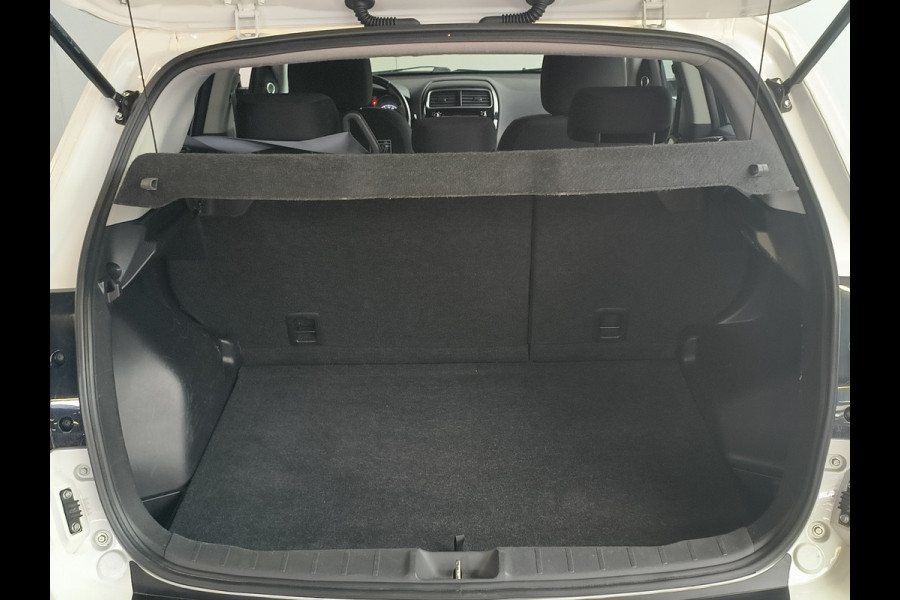 Mitsubishi ASX 1.6 Cleartec Intense+ Rijklaar + 12 maanden Bovag-garantie Henk Jongen Auto's in Helmond,  al 50 jaar service zoals 't hoort!