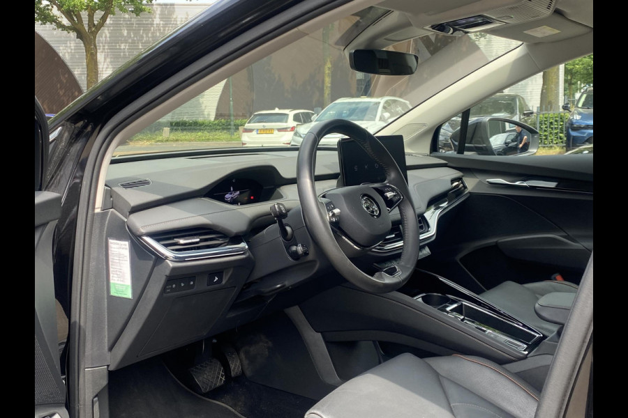 Škoda ENYAQ iV 60 ORIG. NL. NAP KM. | CAMERA | STOELVERWARMING VOOR + ACHTER | ELEK. TREKHAAK