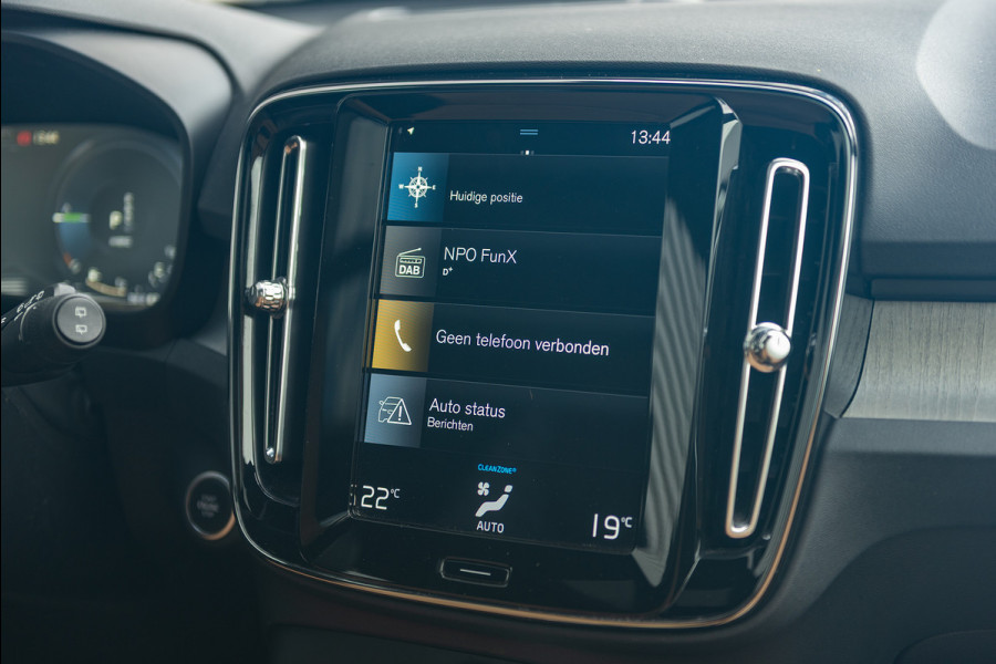 Volvo XC40 T4 Aut. Plug-In Hybrid Inscription Panoramadak Leder 211pk