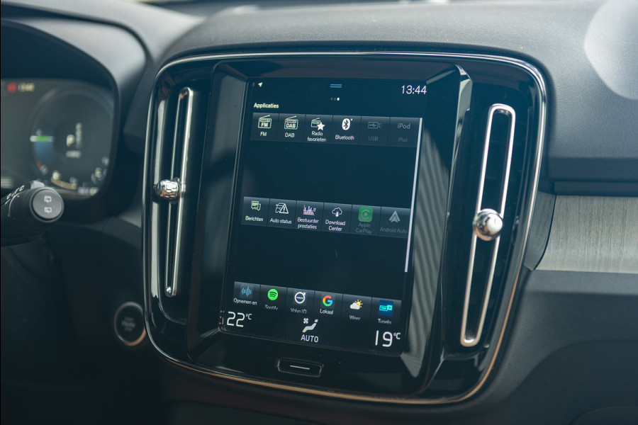 Volvo XC40 T4 Aut. Plug-In Hybrid Inscription Panoramadak Leder 211pk