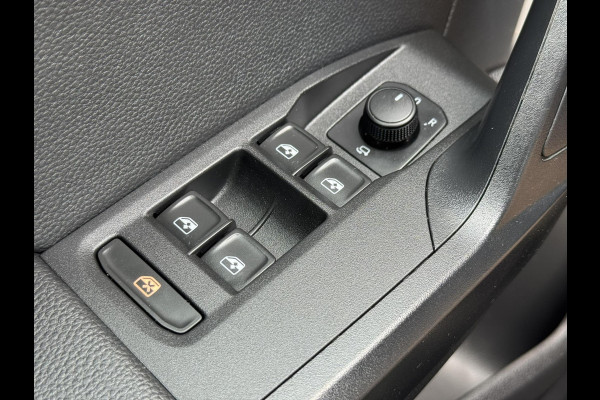 Seat Arona 1.0 TSI FR Online Led Leder/alcantara Camera Cruise Clima Afn trekhaak 18 inch+allseason