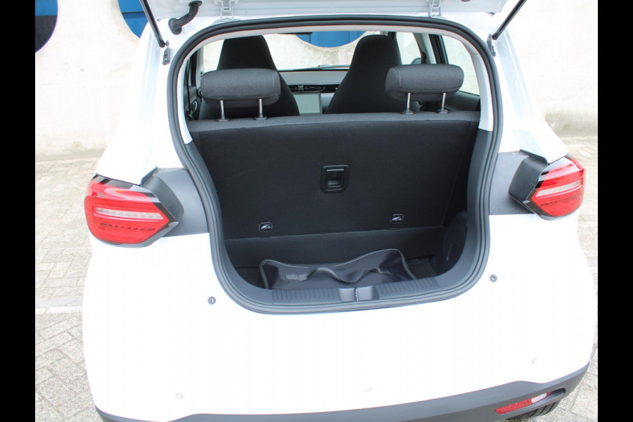 Leapmotor T03 Design 37.3 kWh | 2000 EURO VOORRAADBONUS* | 265 KM ACTIERADIUS | PANORAMADAK |