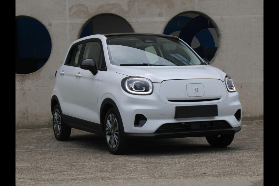 Leapmotor T03 Design 37.3 kWh | 2000 EURO VOORRAADBONUS* | 265 KM ACTIERADIUS | PANORAMADAK |