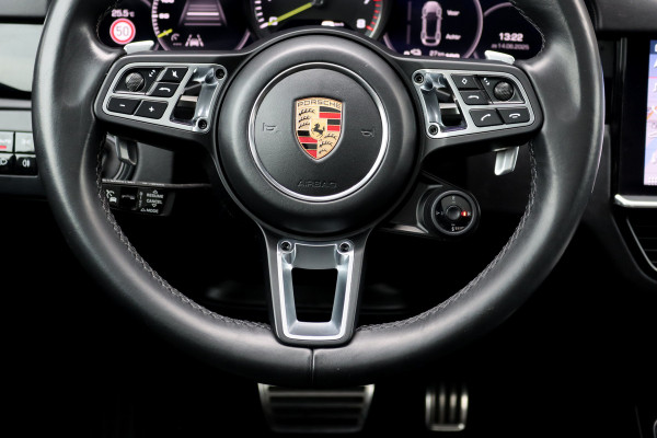 Porsche Cayenne Coupé 4.0 Turbo S E-Hybrid Aut8 | 680pk | Achterasbesturing | Keramisch | Panoramadak | PASM | Sport-Design-pakket | Sport-Chrono | Burmester High End | Memory | Stoelventilatie | HUD | Verwarmd Stuurwiel | PDLS+ |