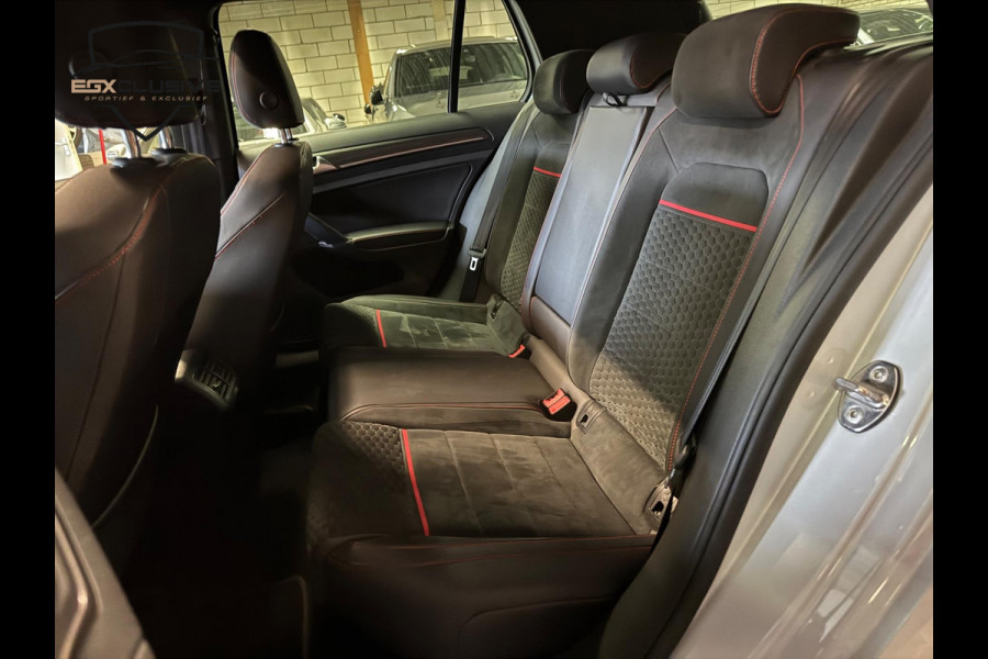 Volkswagen Golf 2.0 TSI GTI Performance PANO | ACC | LANE | BLIND | DYNAUDIO