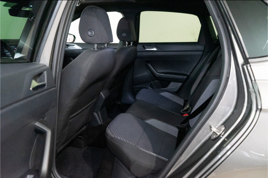 Volkswagen Polo 1.0 TSI Highline 2x R-Line 116PK NL AUTO+NAP | 1e eigenaar | LED | Pano | Carplay | Aut. Airco | Garantie