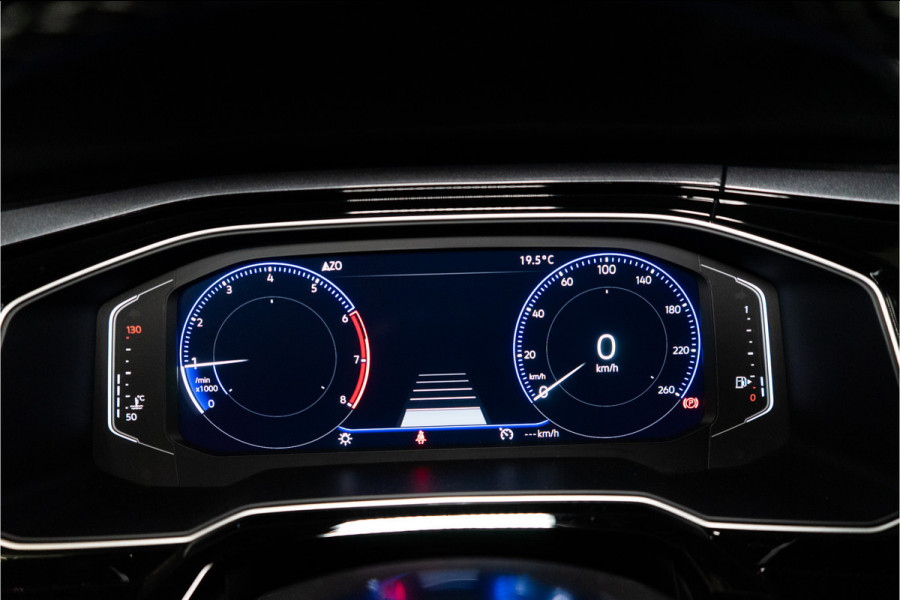 Volkswagen Polo 1.0 TSI Highline 2x R-Line 116PK NL AUTO+NAP | 1e eigenaar | LED | Pano | Carplay | Aut. Airco | Garantie
