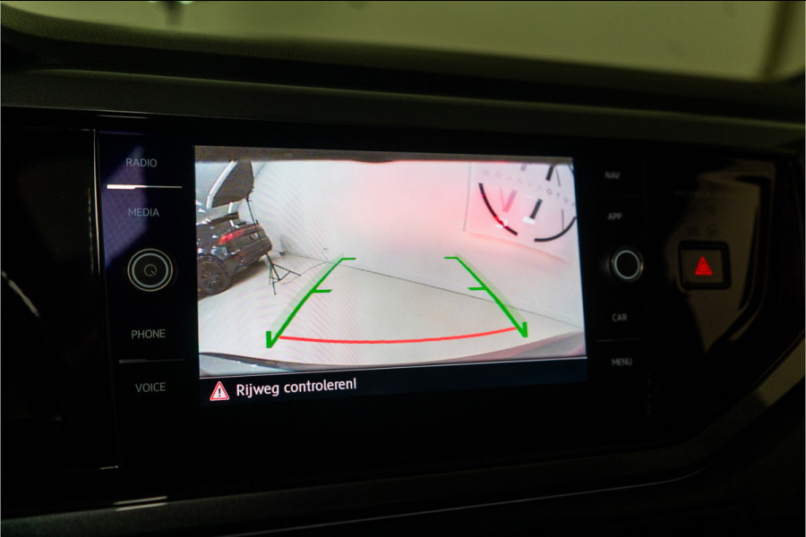 Volkswagen Polo 1.0 TSI Highline 2x R-Line 116PK NL AUTO+NAP | 1e eigenaar | LED | Pano | Carplay | Aut. Airco | Garantie