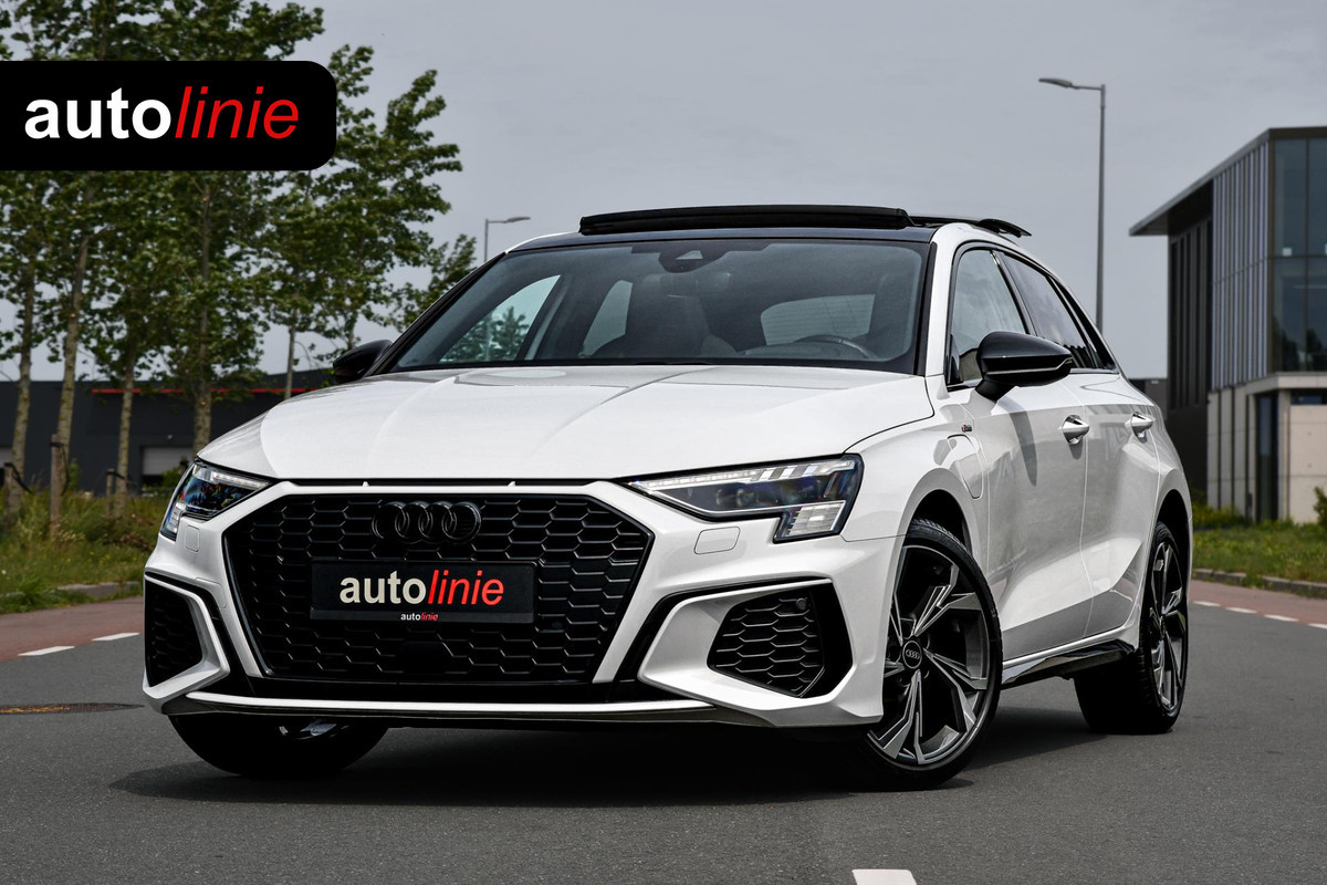 Audi A3 Sportback 40 TFSI e S-Line. Pano, ACC, HUD, Keyless, Camera, Matrix, CarPlay!