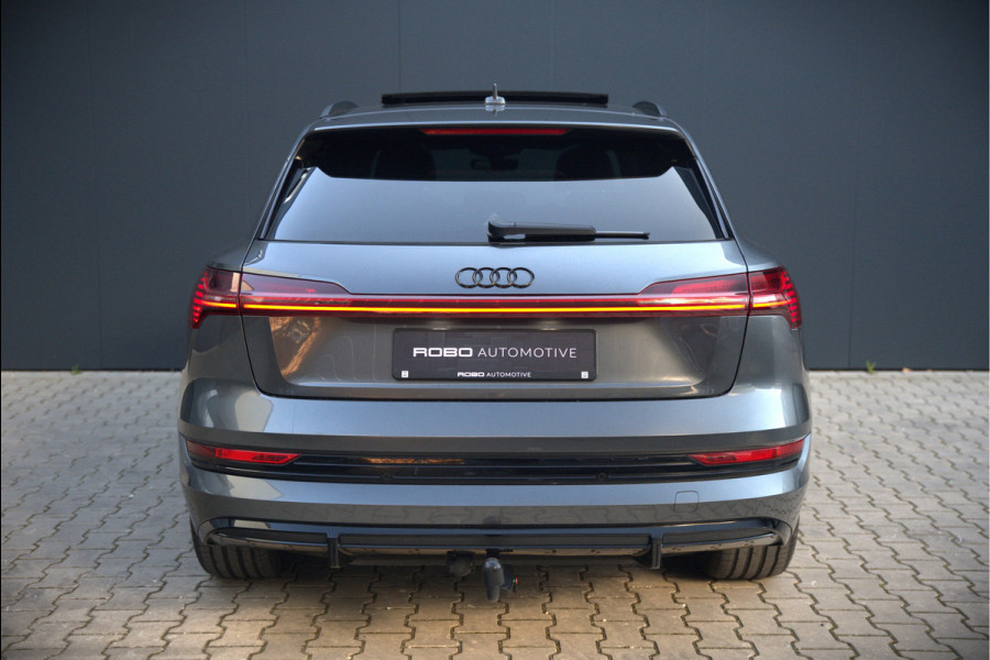 Audi e-tron 50 quattro S edition 71 kWh | S Line | Black Edition | Panoramadak | Memory Seats | Camera | Luchtvering | Adaptive Cruise Control | Keyless | Matrix LED | Leder | Stoelverwarming | NAP | BTW