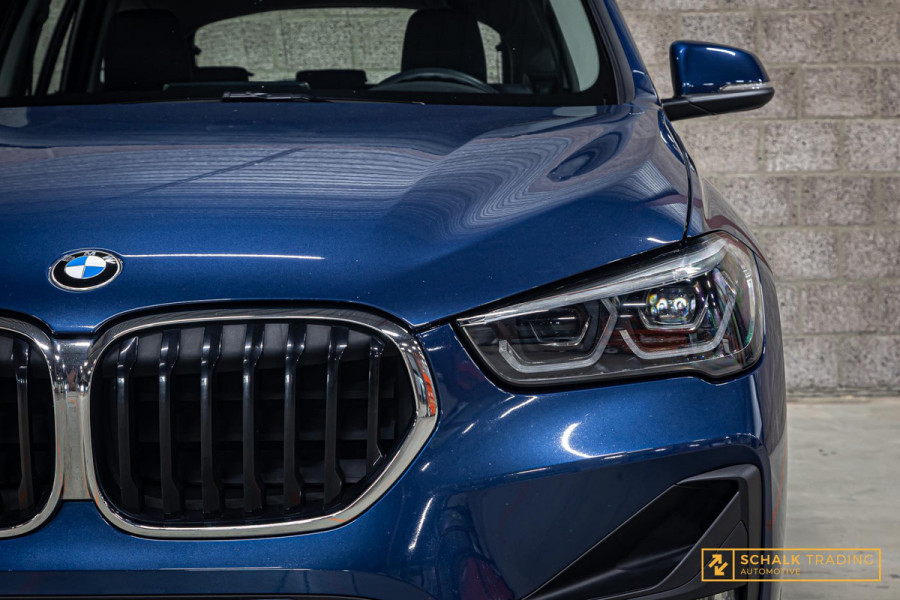 BMW X1 XDrive25e|Cam|Leder|Carplay|HUD|Dealer|Garantie
