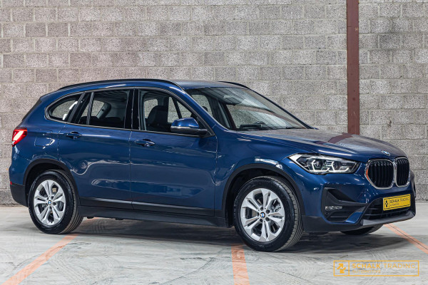 BMW X1 XDrive25e|Cam|Leder|Carplay|HUD|Dealer|Garantie
