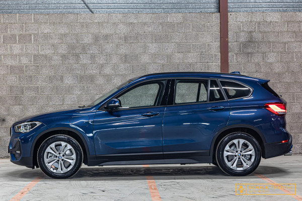 BMW X1 XDrive25e|Cam|Leder|Carplay|HUD|Dealer|Garantie