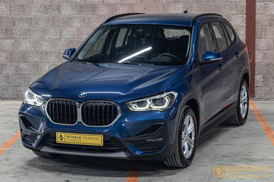 BMW X1 XDrive25e|Cam|Leder|Carplay|HUD|Dealer|Garantie
