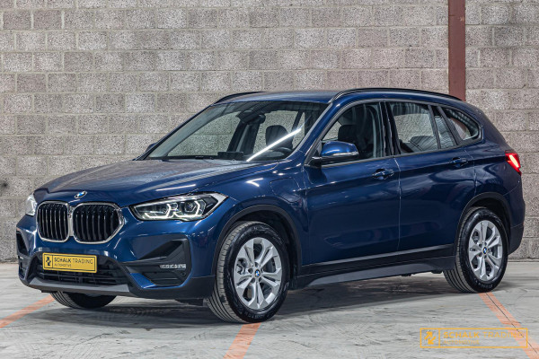 BMW X1 XDrive25e|Cam|Leder|Carplay|HUD|Dealer|Garantie