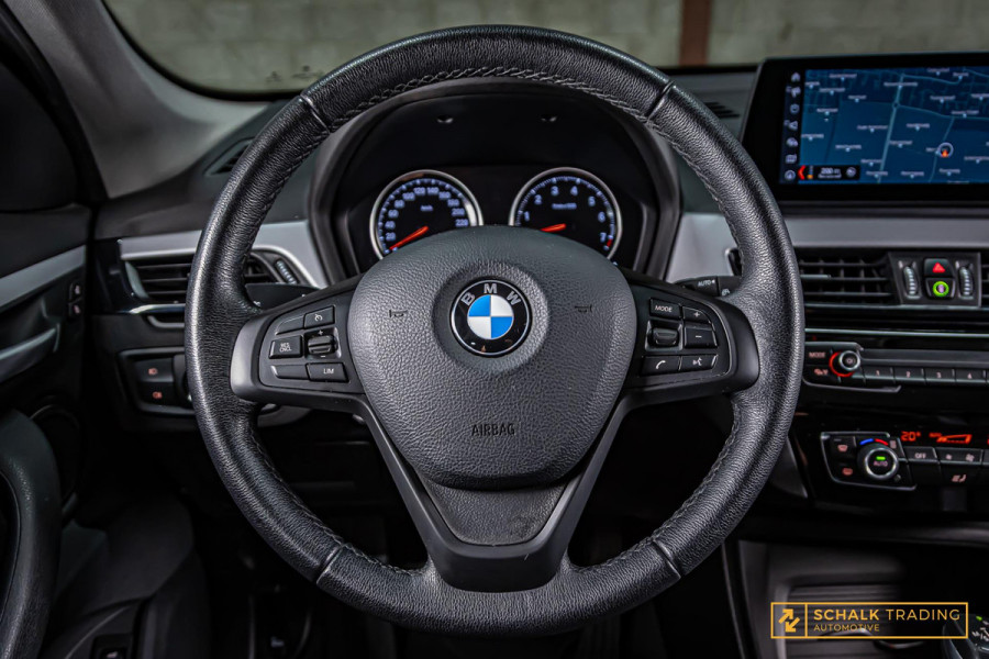 BMW X1 XDrive25e|Cam|Leder|Carplay|HUD|Dealer|Garantie