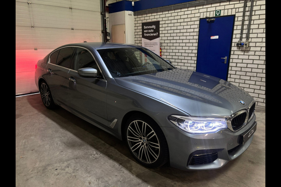 BMW 5 Serie 520i High Executive M-pakket