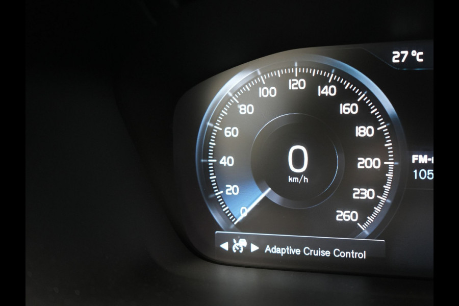 Volvo V60 T8 Twin Engine AWD Inscription Plug In Hybrid PHEV | Trekhaak af Fabriek | Panodak | Adaptive Cruise | Head Up | Lederen Sportstoelen Memory | 360 Camera | BLIS | Virtual |