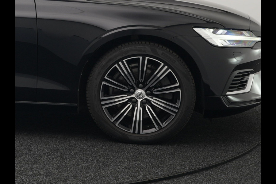 Volvo V60 T8 Twin Engine AWD Inscription Plug In Hybrid PHEV | Trekhaak af Fabriek | Panodak | Adaptive Cruise | Head Up | Lederen Sportstoelen Memory | 360 Camera | BLIS | Virtual |