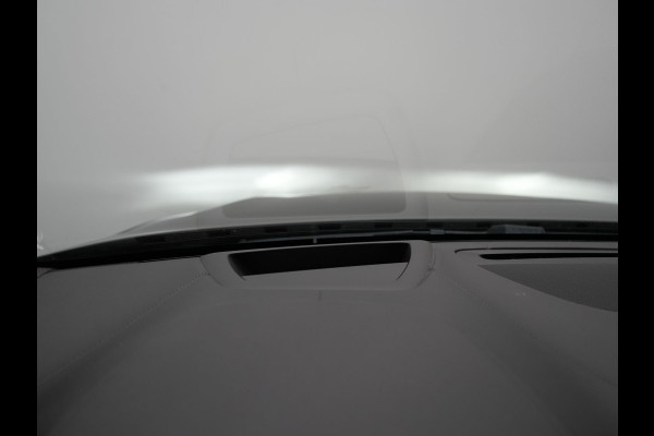 Volvo V60 T8 Twin Engine AWD Inscription Plug In Hybrid PHEV | Trekhaak af Fabriek | Panodak | Adaptive Cruise | Head Up | Lederen Sportstoelen Memory | 360 Camera | BLIS | Virtual |