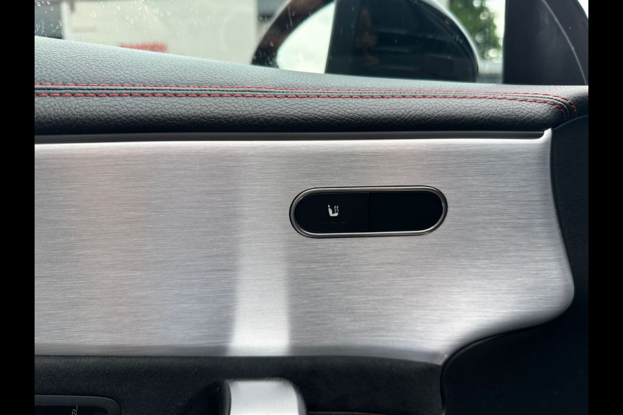 Mercedes-Benz CLA-Klasse 180 Business Solution AMG SFEER / BURMESTER / STOELVERWARMING