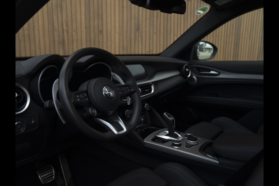 Alfa Romeo Stelvio 2.0T GME AWD Veloce 280pk | Pano-dak | Harman/Kardon | Adapt. cruise
