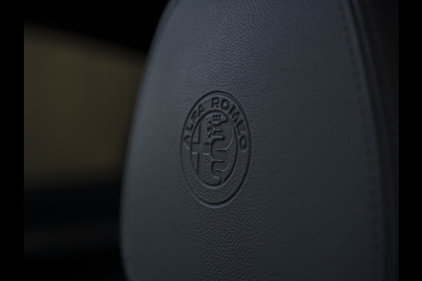 Alfa Romeo Stelvio 2.0T GME AWD Veloce 280pk | Pano-dak | Harman/Kardon | Adapt. cruise