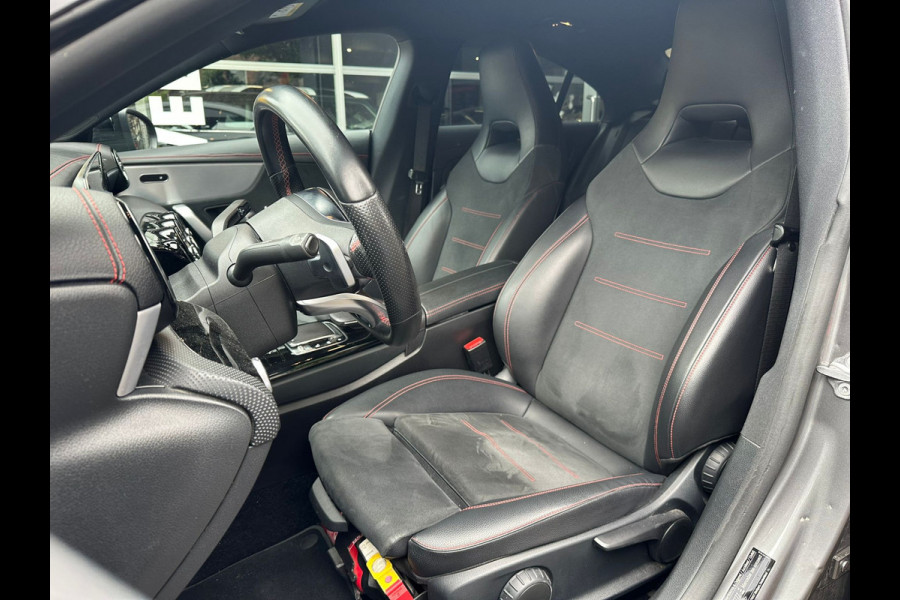 Mercedes-Benz CLA-Klasse 180 Business Solution AMG SFEER / BURMESTER / STOELVERWARMING