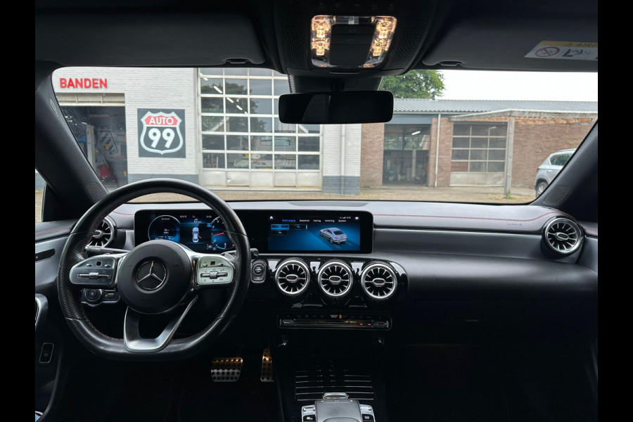 Mercedes-Benz CLA-Klasse 180 Business Solution AMG SFEER / BURMESTER / STOELVERWARMING