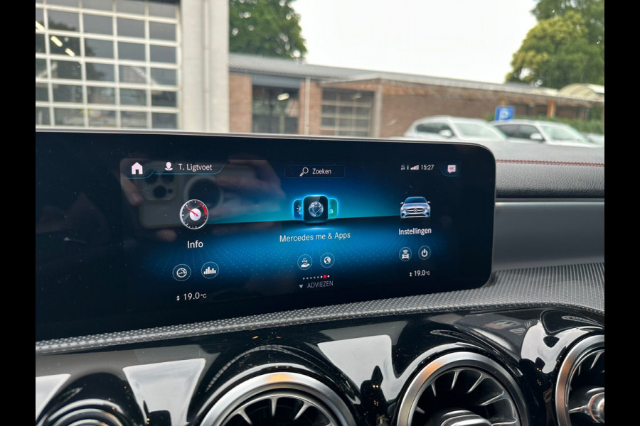 Mercedes-Benz CLA-Klasse 180 Business Solution AMG SFEER / BURMESTER / STOELVERWARMING